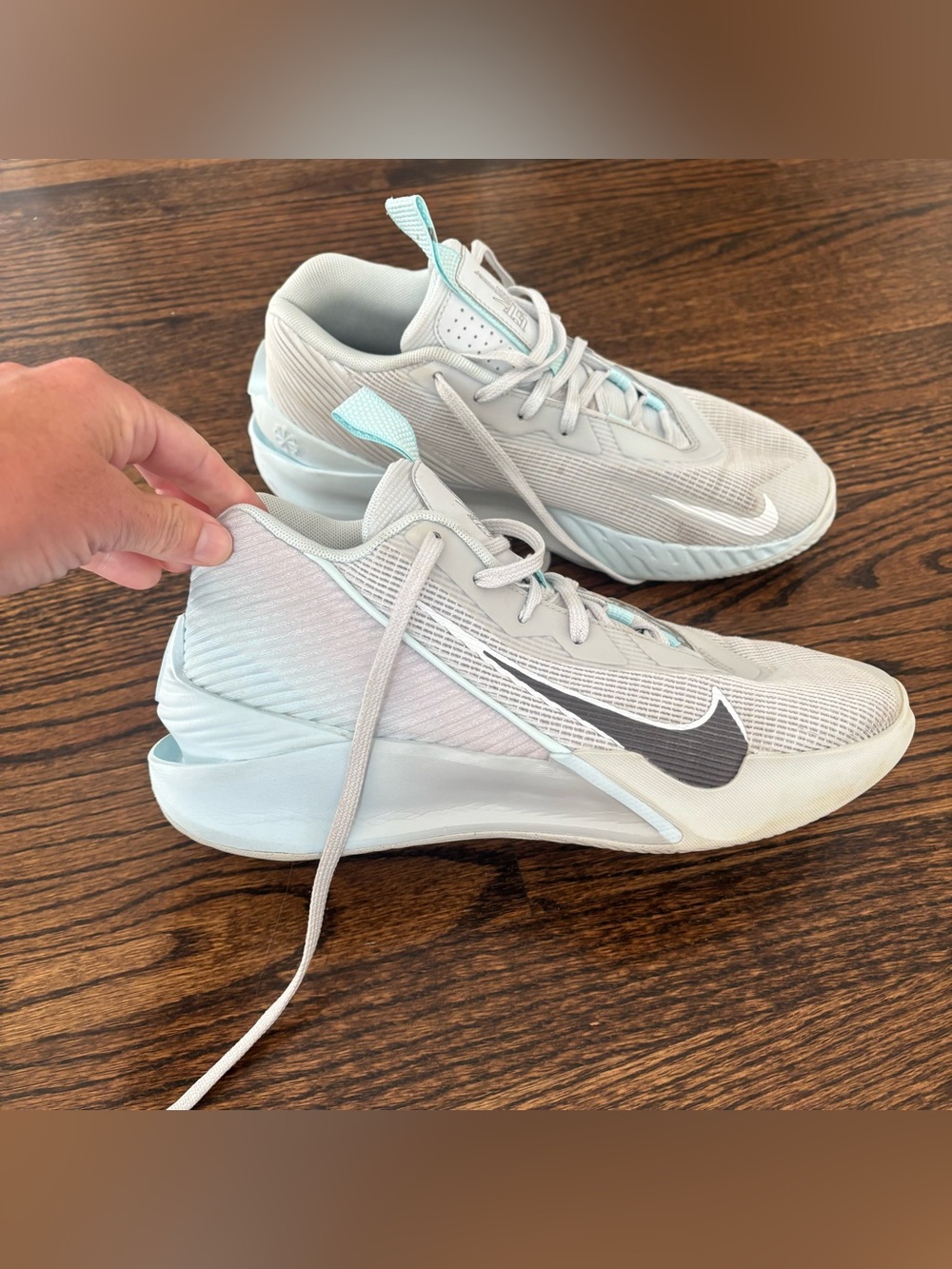 Nike G.T. Jump Academy basketball shoes Pure Platinum Glacier Blue Mens Size 7